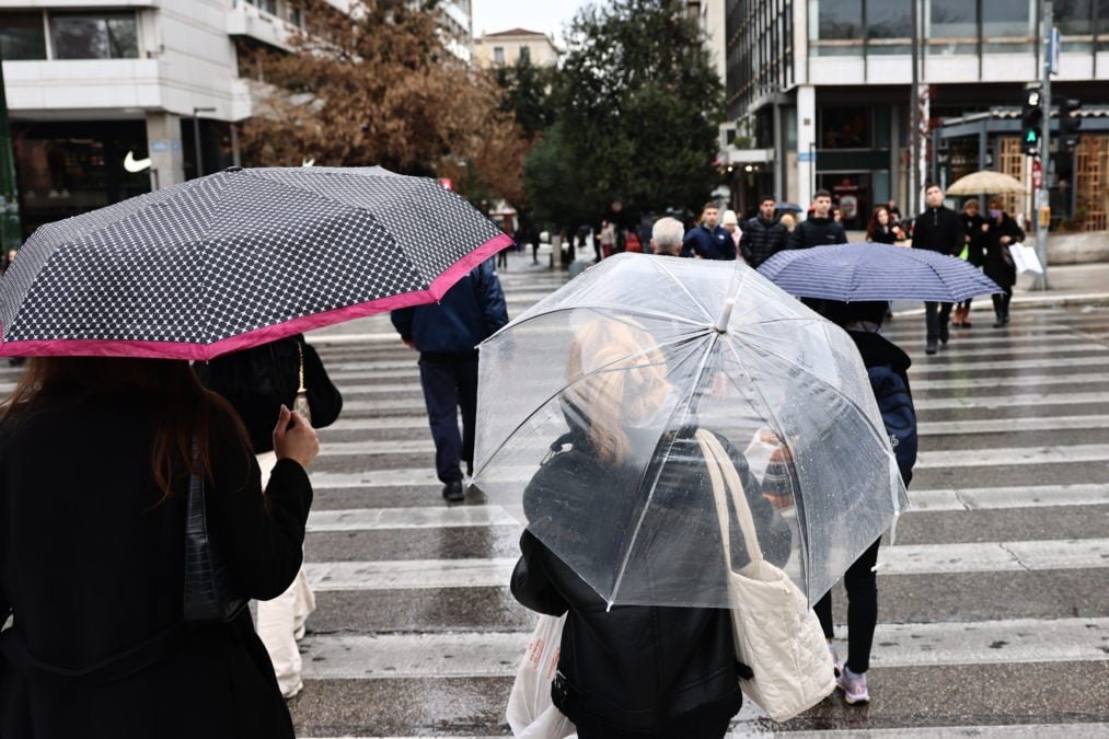 Καιρός: Σταδιακή αλλαγή από σήμερα με βροχές και πτώση της θερμοκρασίας – Πότε έρχονται καταιγίδες