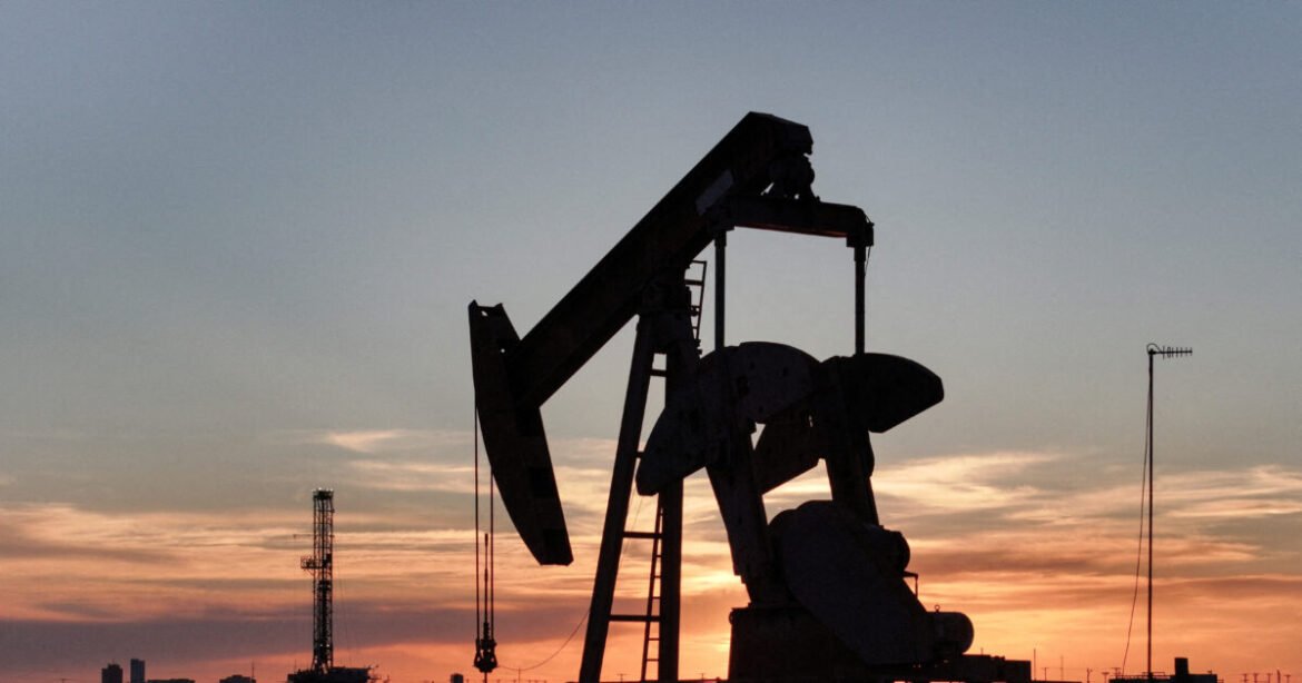 Κατάρρευση εξαγωγών πετρελαίου από τις χώρες του Κόλπου έως 71% λόγω του «αποκλεισμού» των Στενών του Ορμούζ