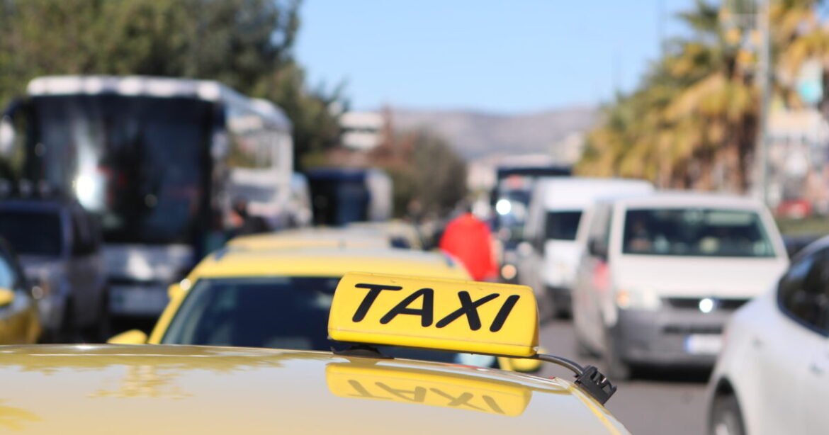 Απεργία για τα ταξί από σήμερα μέχρι την Παρασκευή – Συγκέντρωση και πορεία διαμαρτυρίας προς τη Βουλή
