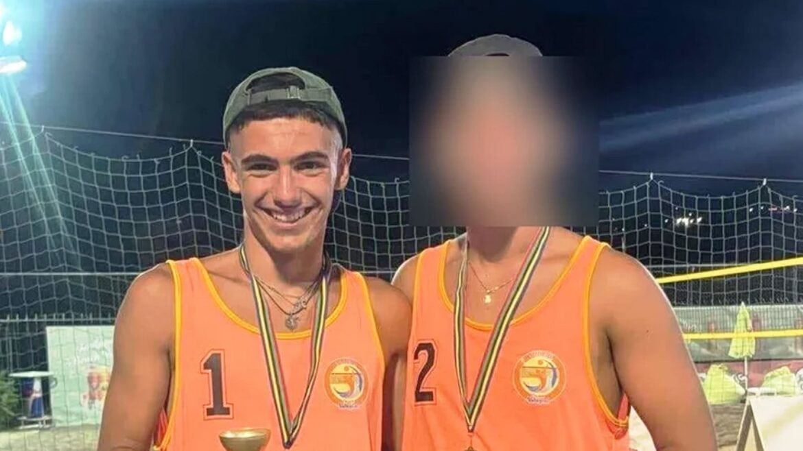 Πύργος: Συγκλονίζει ο πατέρας του 18χρονου που έπεσε από μπαλκόνι – «Πήγε να απλώσει κάτι πετσέτες και