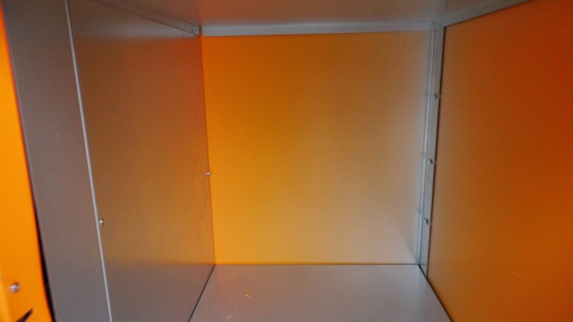 Καβάλα: Παιδί εγκλωβίστηκε σε θυρίδα αυτόματης παραλαβής δεμάτων