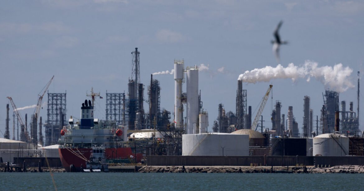 Την μεγαλύτερη ποσότητα πετρελαίου των τελευταίων 3 ετών αγόρασε η Ασία από τις ΗΠΑ λόγω κρίσης στον Περσικό Κόλπο