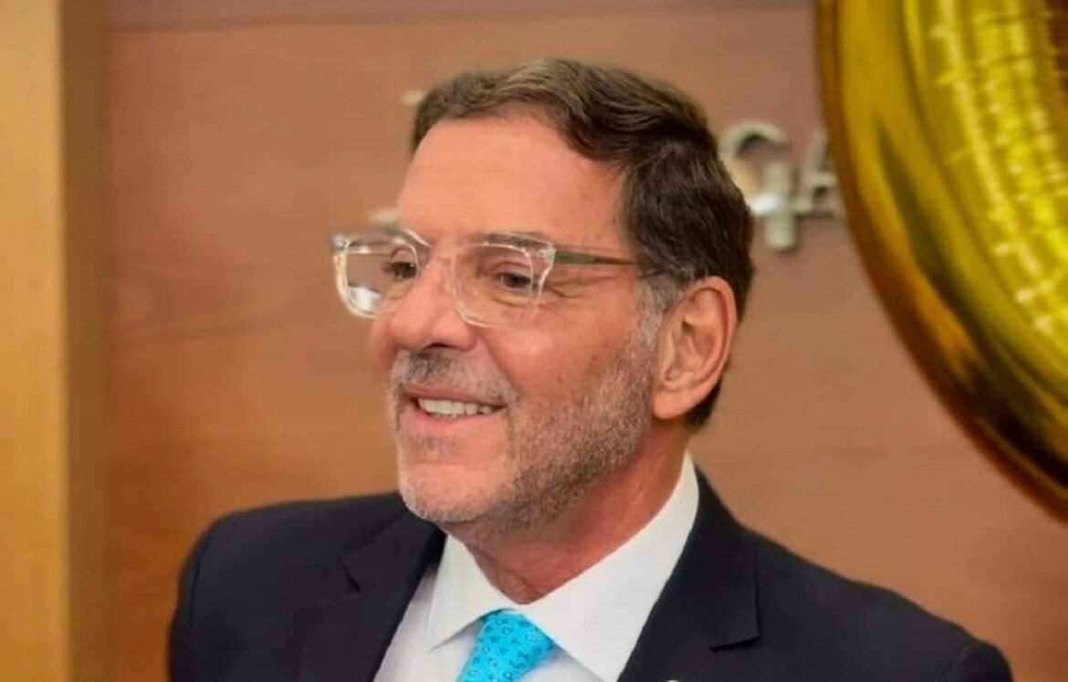 Γιώργος Τσαγκαράκης: Η ανακοίνωση της γκαλερί για τις έρευνες της ΕΛΑΣ – Τι αναφέρει για τους πίνακες και το