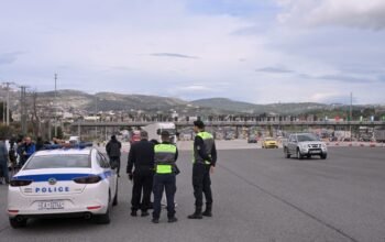25η Μαρτίου: Αυξημένα μέτρα οδικής ασφάλειας σε όλη τη χώρα – Απαγόρευση κυκλοφορίας φορτηγών άνω των 3,5