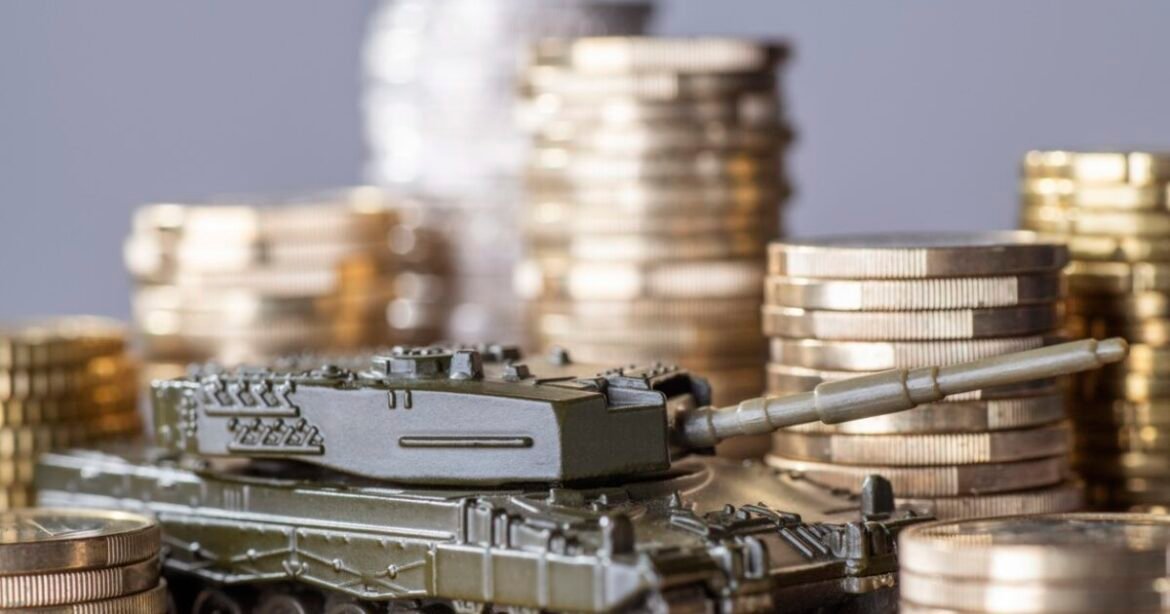 Ελληνική αμυντική βιομηχανία: Οι επενδύσεις και το νέο παραγωγικό μοντέλο που καλλιεργεί προσδοκίες