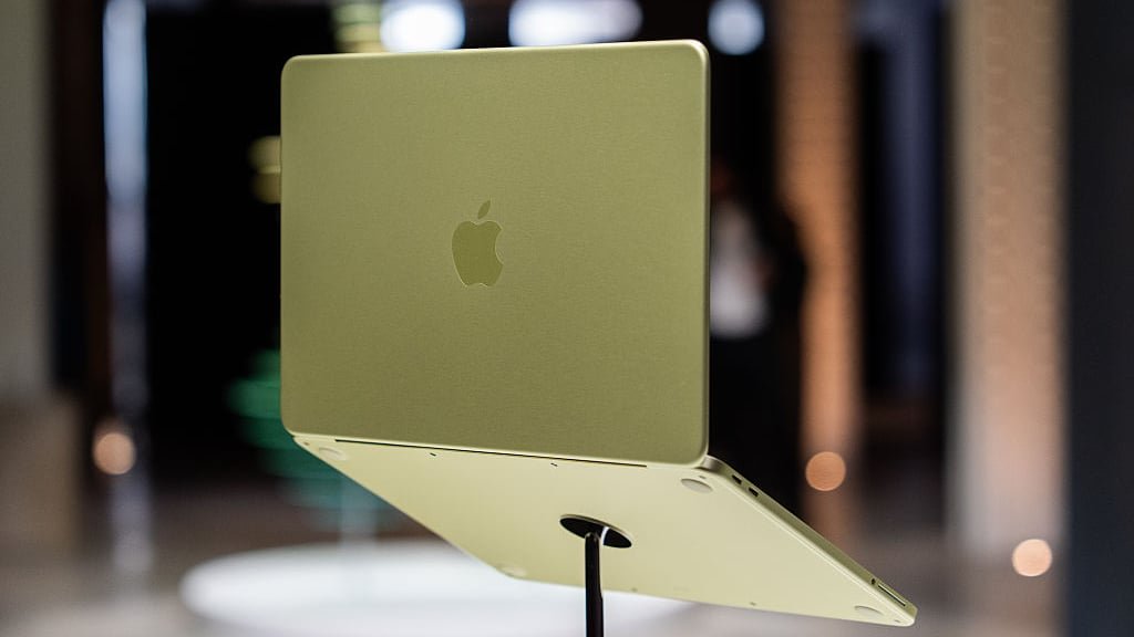 MacBook Neo: Το πιο επισκευάσιμο laptop της Apple σύμφωνα με το iFixit