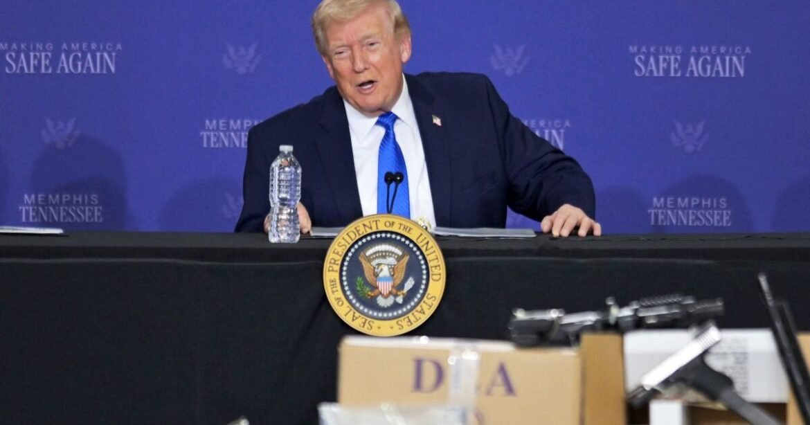 Τραμπ: Μιλάμε με τους σωστούς ανθρώπους στο Ιράν – Η Τεχεράνη συμφώνησε ότι δεν θα αποκτήσει ποτέ πυρηνικά