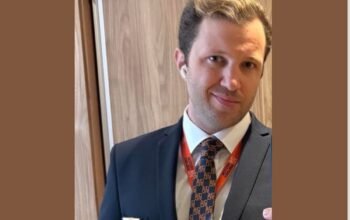 Βουλιαγμένη: «Χάσαμε το παιδί μας» – Ραγίζει καρδιές η μητέρα του 34χρονου δύτη που εντοπίστηκε νεκρός στο