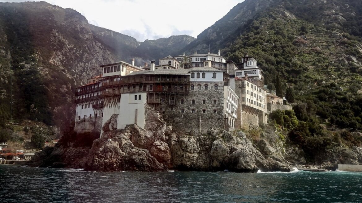 Λέκκας για σεισμούς στο Άγιο Όρος: «Έχουμε έναν επιστημονικό γρίφο»