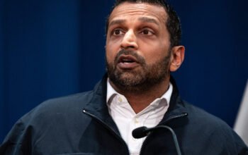 Ιρανοί χάκερ χτύπησαν τον διευθυντή του FBI, Κας Πατέλ – Παραβιάστηκε το προσωπικό του email