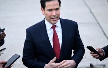 Ρούμπιο: Ο Ζελένσκι λέει ψέματα – Ουδέποτε οι εγγυήσεις ασφαλείας συνδέθηκαν με παραχώρηση του Ντονμπάς