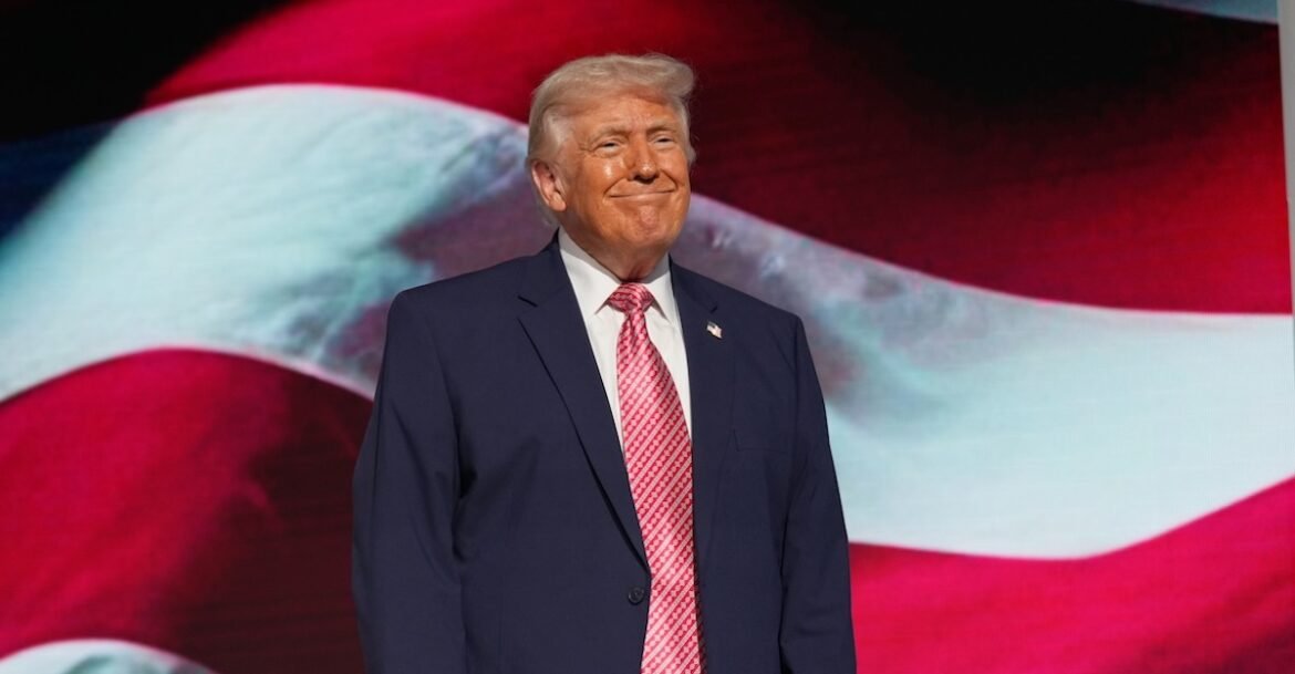 Τραμπ: «Διαπραγματευόμαστε με το Ιράν, δεν χρειάζεται να είμαστε στο ΝΑΤΟ»