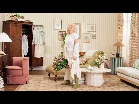 Πάμελα Άντερσον κατά AI μοντέλων σε καμπάνια της Aerie: «100% αληθινό» (+video)