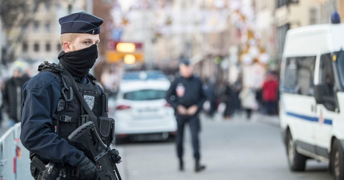 Αποτράπηκε βομβιστική επίθεση έξω από κτίριο της Bank of America στο Παρίσι