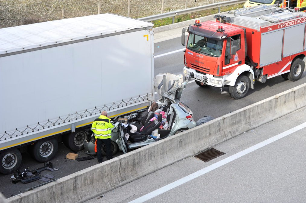 Εγνατία Οδός: Εικόνες-σοκ από το σημείο της τραγωδίας με τους 2 νεκρούς – Πώς έγιναν τα τροχαία