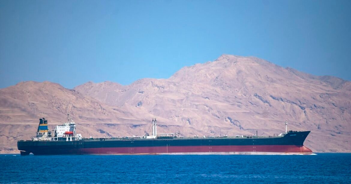 Η Αίγυπτος εξασφαλίζει εισαγωγές πετρελαίου από τη Λιβύη για να αντιμετωπίσει τις διακοπές των προμηθειών από το Κουβέιτ