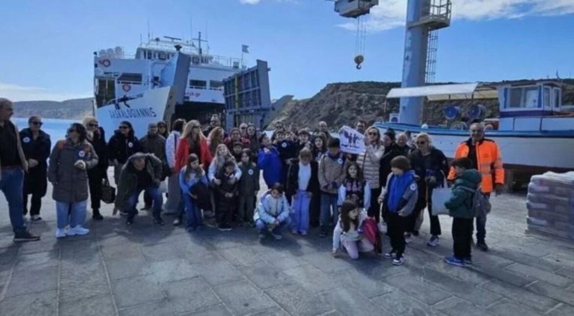 Γαύδος: Παραμένουν εγκλωβισμένοι μαθητές από την Αθήνα λόγω των καιρικών συνθηκών – Το σενάριο που