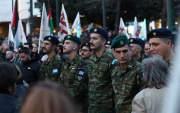 Το ΚΚΕ επιμένει για τους ένστολους φαντάρους στα συλλαλητήρια: «Απαράδεκτη η τιμωρία τους»