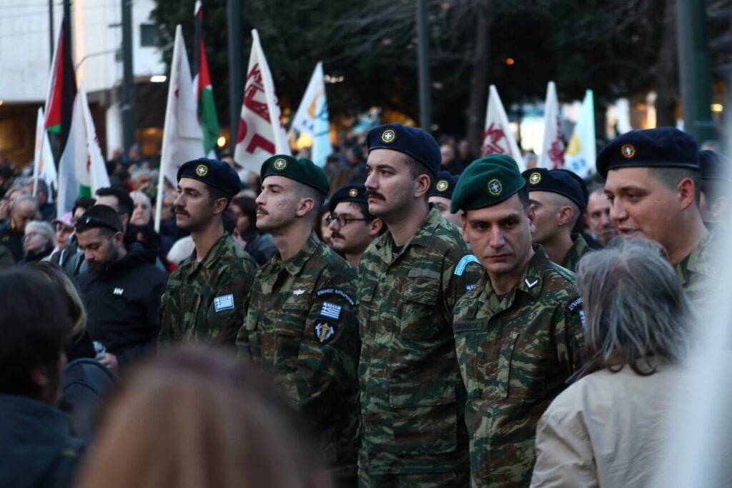 Το ΚΚΕ επιμένει για τους ένστολους φαντάρους στα συλλαλητήρια: «Απαράδεκτη η τιμωρία τους»