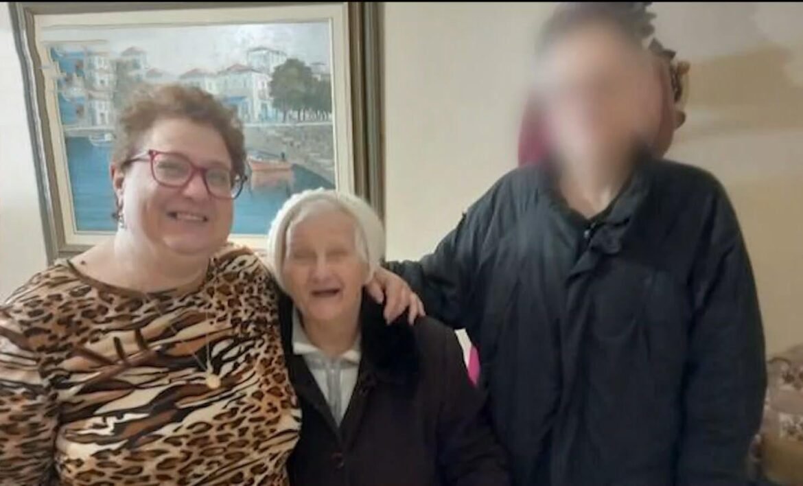 Ζωγράφου: Την Τρίτη η νεκροψία των δύο γυναικών που βρέθηκαν νεκρές σε «σφραγισμένο» δωμάτιο – Τι λέει ο