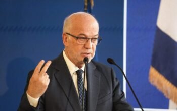 Φλωρίδης: Η Κωνσταντοπούλου είναι η πολιτική συνέχεια της Χρυσής Αυγής