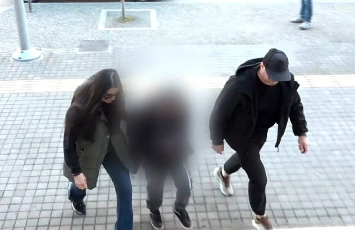 Θεσσαλονίκη: Συνελήφθη η 77χρονη για ανθρωποκτονία από πρόθεση – Η αξονική έδειξε προθανάτια κατάγματα στον