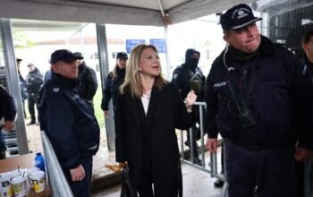 Καρυστιανού: Δεν μπορεί να γίνει η δίκη εάν δεν είμαστε όλοι οι συγγενείς μέσα στην αίθουσα