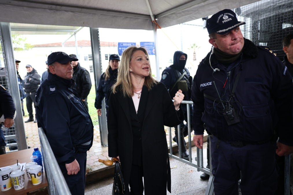 Καρυστιανού: Δεν μπορεί να γίνει η δίκη εάν δεν είμαστε όλοι οι συγγενείς μέσα στην αίθουσα