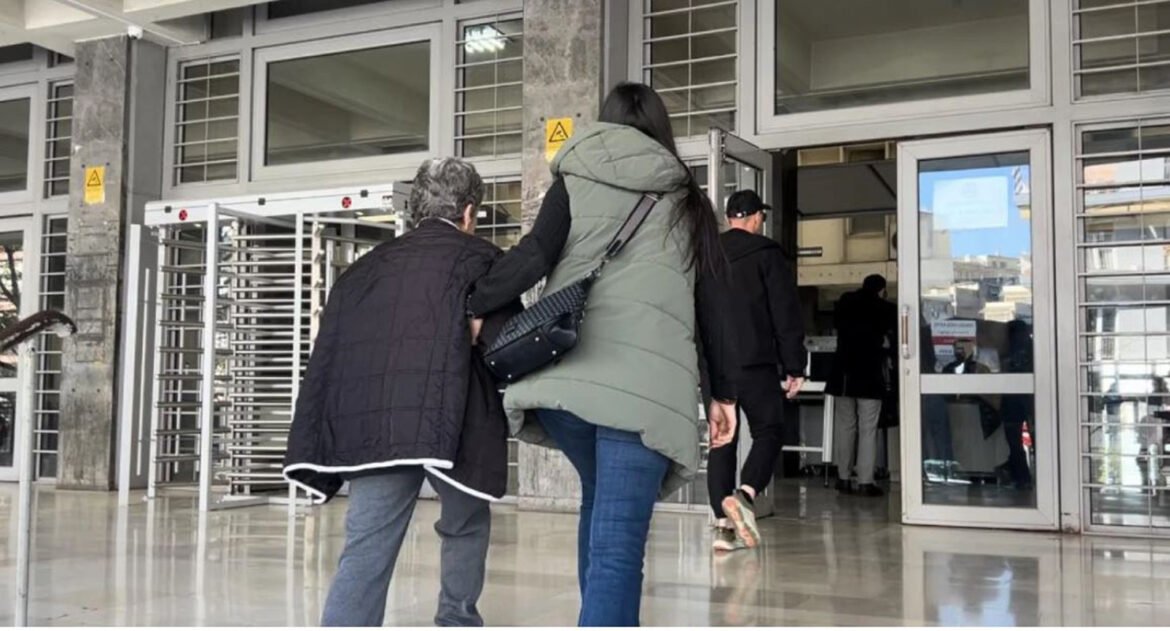 Θεσσαλονίκη: Απολογείται σήμερα η 77χρονη που κατηγορείται για τον θάνατο του 82χρονου συζύγου της