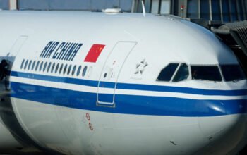 Αύξηση επίναυλου καυσίμων από κινεζικές αεροπορικές εταιρείες