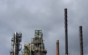 Ράλι στο πετρέλαιο: Το αμερικανικό αργό WTI πάνω από το Brent, «σπάει» πρώτο τα 110 δολάρια