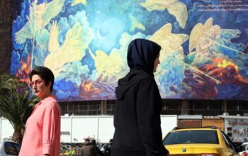 «Δεν έχω κοιμηθεί εδώ και μέρες»: Ιρανοί σε απόγνωση μετά από ένα μήνα πολέμου – Συγκλονιστικές αφηγήσεις στο BBC