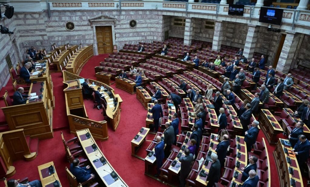 Στις 16 Απριλίου η συζήτηση στη Βουλή για το Κράτος Δικαίου