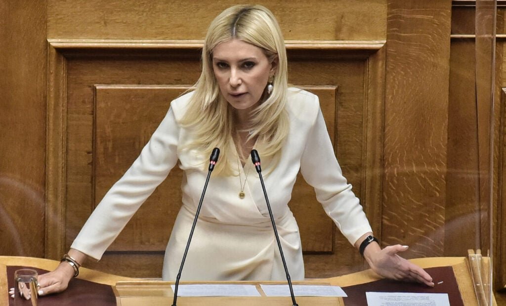 ΟΠΕΚΕΠΕ: Η Αραμπατζή ζητά Προκαταρκτική – «Αστήρικτες και άδικες κατηγορίες»