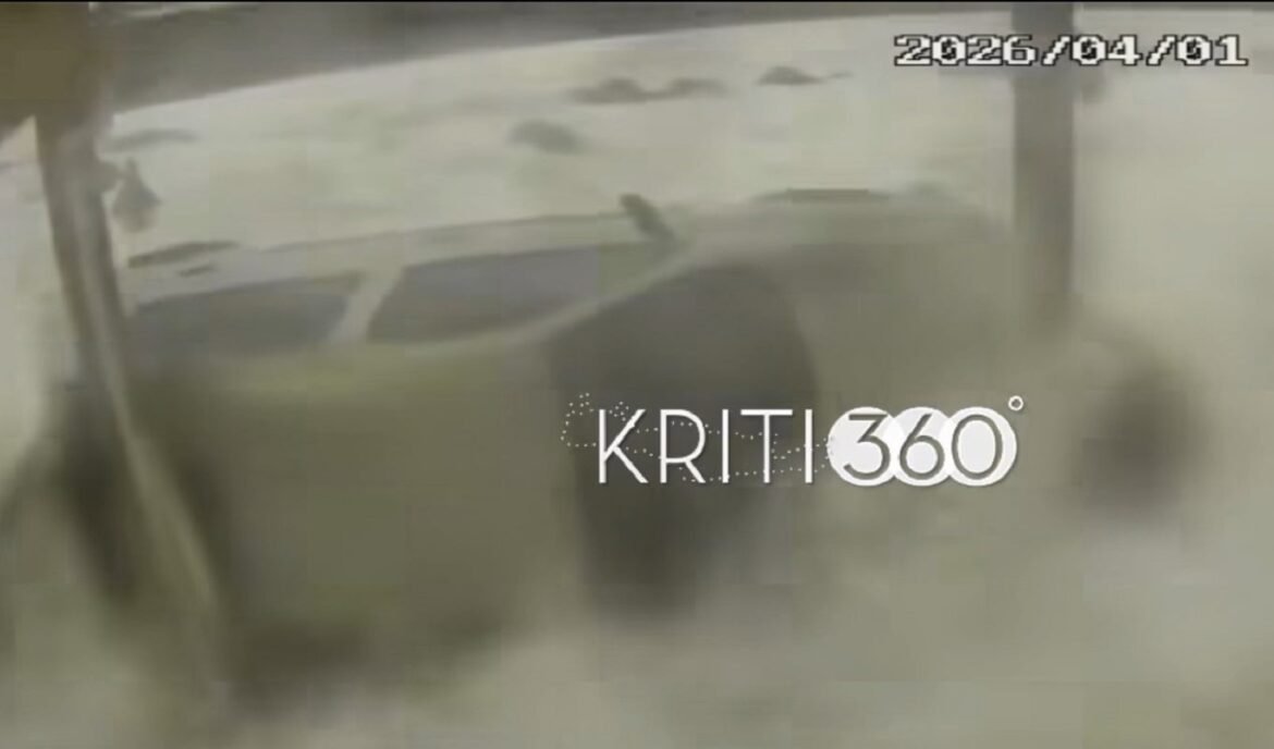 Χανιά: Κόβει την ανάσα βίντεο που δείχνει τα κύματα να «τραβάνε» Ι.Χ. στη θάλασσα