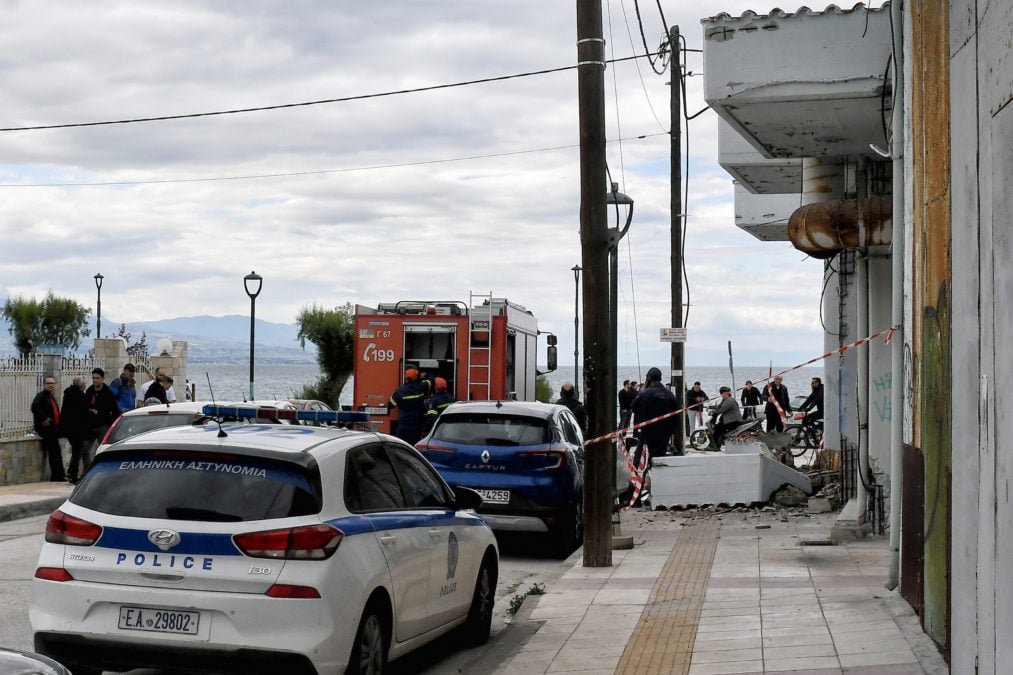 Τα αναπάντητα ερωτήματα για την τραγωδία στην Κόρινθο: «Ο εργολάβος δεν είχε λάβει τα απαραίτητα μέτρα