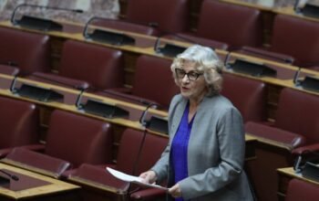 Βαρύ πένθος για τη Θεανώ Φωτίου: πέθανε αιφνιδίως ο γιος της