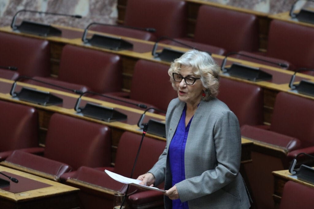 Βαρύ πένθος για τη Θεανώ Φωτίου: πέθανε αιφνιδίως ο γιος της