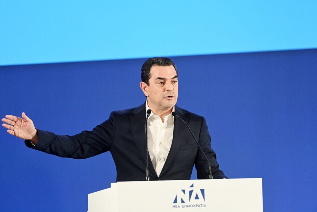 Σκρέκας: Ελέγχομαι, δεν κατηγορούμαι – με υπόμνημα στην Επιτροπή Δεοντολογίας η πλειονότητα των 11