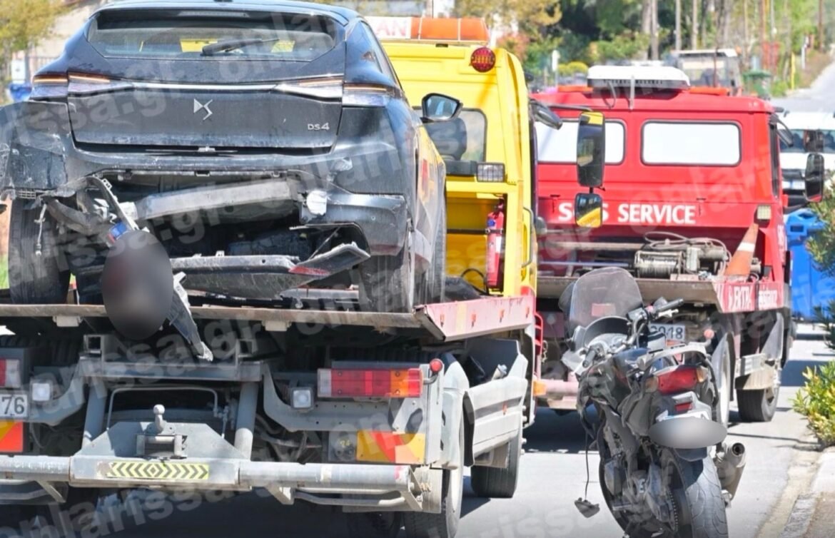 Σοβαρό τροχαίο στη Λάρισα: Καραμπόλα με 3 οχήματα, διασωληνώθηκε ένας 47χρονος – Δείτε φωτογραφίες