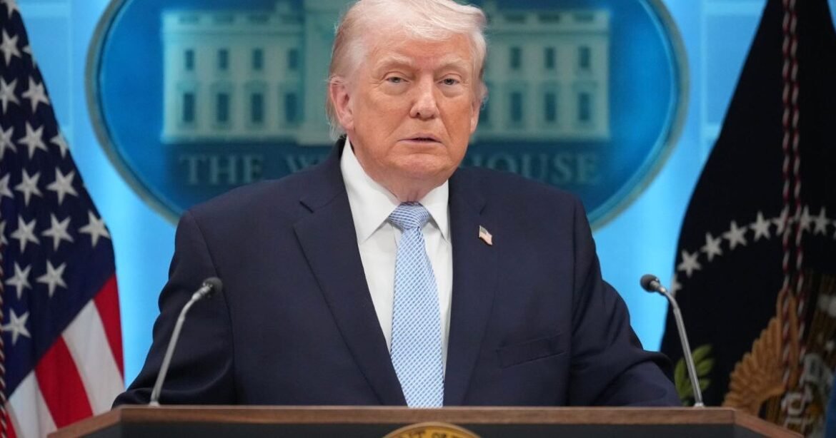 Ο Τραμπ ανακοίνωσε εκεχειρία δύο εβδομάδων – Ανοίγουν υπό όρους τα Στενά του Ορμούζ