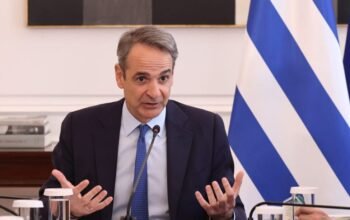 Μητσοτάκης στο CNN: Δεν θα γίνουν αποδεκτά «διόδια» στα Στενά του Ορμούζ