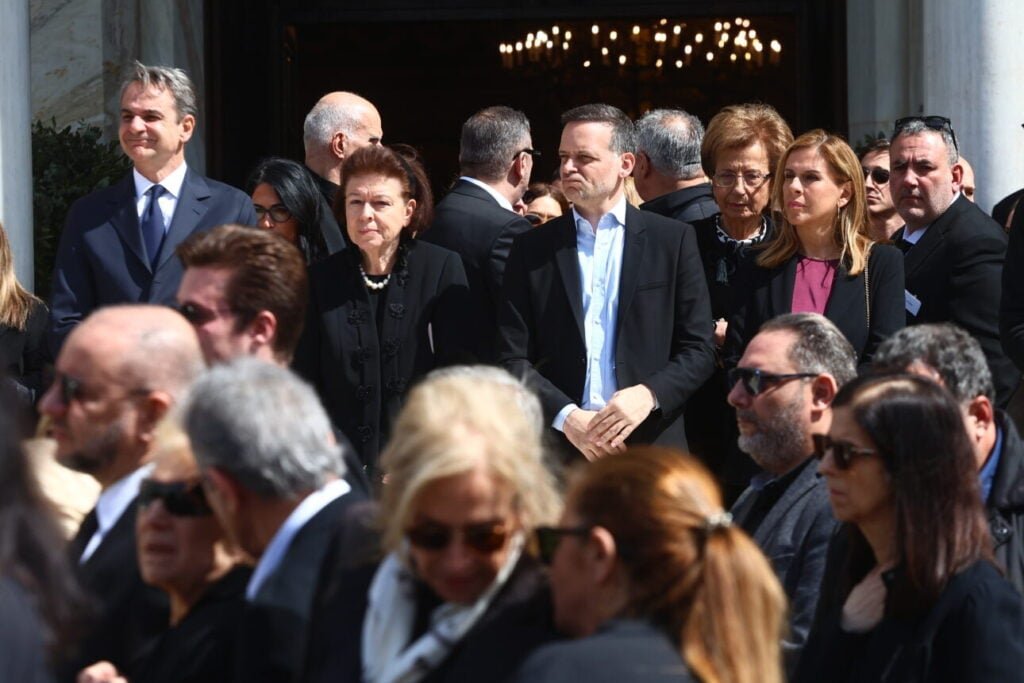 «Καρφί» Μενδώνη σε Δούκα για το έργο της Βασιλίσσης Ολγας: Το πολέμησε και τώρα το υιοθετεί ως δικό του