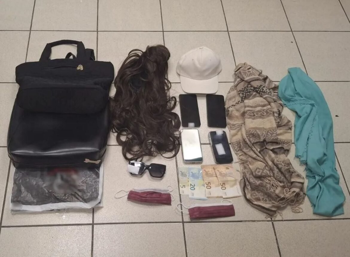 Κατερίνη: Χειροπέδες σε μέλη σπείρας που ξάφριζαν ηλικιωμένους με τη μέθοδο του «λογιστή» – Και 16χρονος