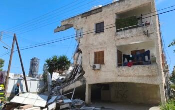 Κύπρος: «Κατέρρευσε σαν χάρτινος πύργος» η πολυκατοικία – Τρεις τραυματίες