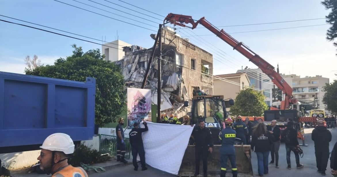 Κύπρος: Δύο νεκροί από την κατάρρευση πολυκατοικίας στη Λεμεσό – Τουλάχιστον 20 ένοικοι στο ακατάλληλο κτήριο