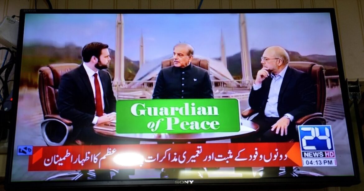 Παράθυρο ελπίδας από τις συνομιλίες ΗΠΑ – Ιράν στο Πακιστάν