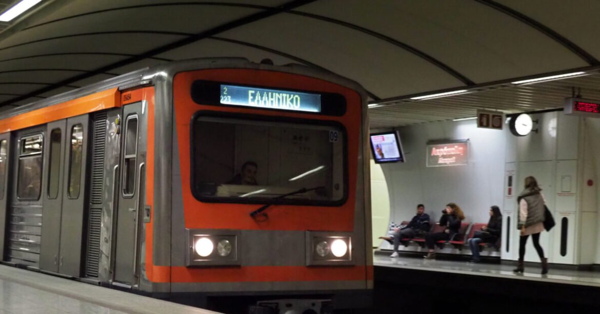 Κυριακή του Πάσχα: Με ειδικά δρομολόγια Μετρό, τραμ και λεωφορεία – Τι ισχύει για Δευτέρα και Τρίτη του Πάσχα