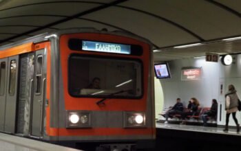 Κυριακή του Πάσχα: Με ειδικά δρομολόγια Μετρό, τραμ και λεωφορεία – Τι ισχύει για Δευτέρα και Τρίτη του Πάσχα