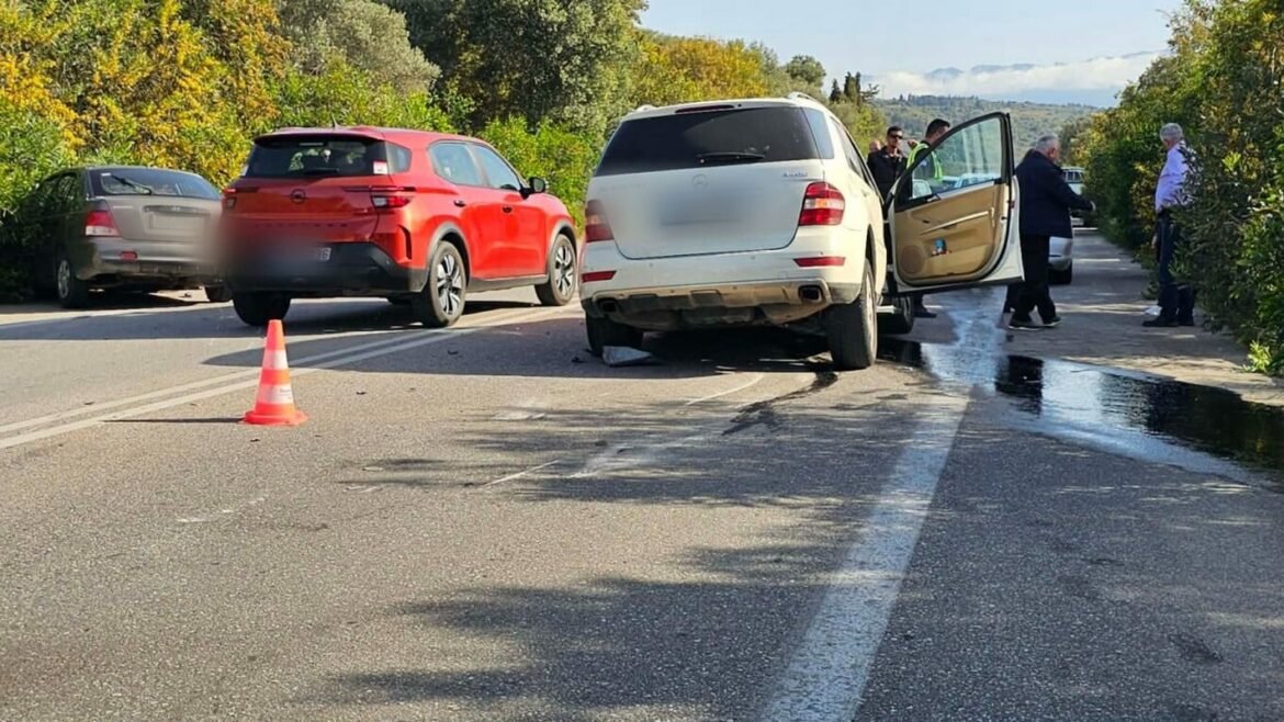 Σοβαρό τροχαίο στον ΒΟΑΚ: Δύο τραυματίες έπειτα από σύγκρουση οχημάτων – Δείτε φωτογραφίες